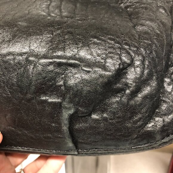 Michael Kors Black Leather Shoulder Bag ** - Picture 9 of 11